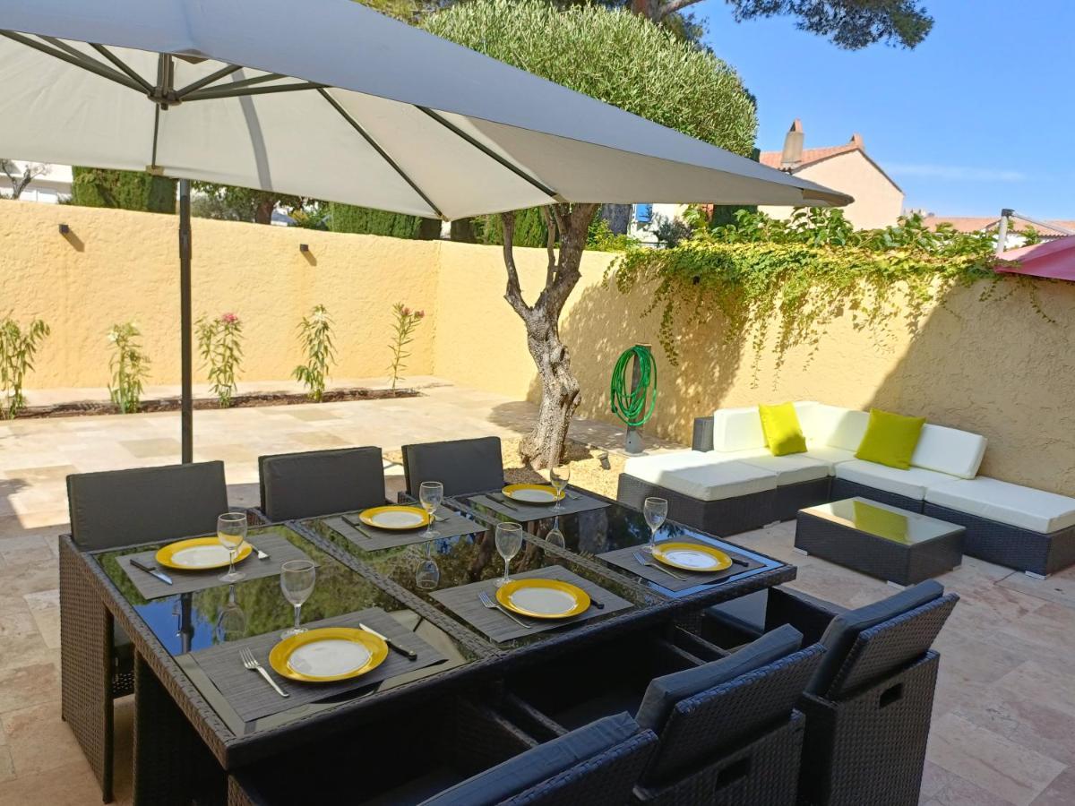 Belle Maison Mitoyenne De Standing Fréjus Kültér fotó